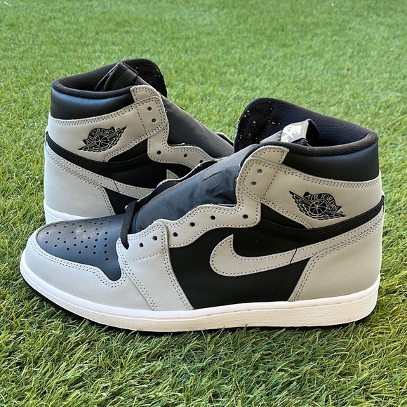 Air Jordan 1 Retro High OG - Picture 1 of 5